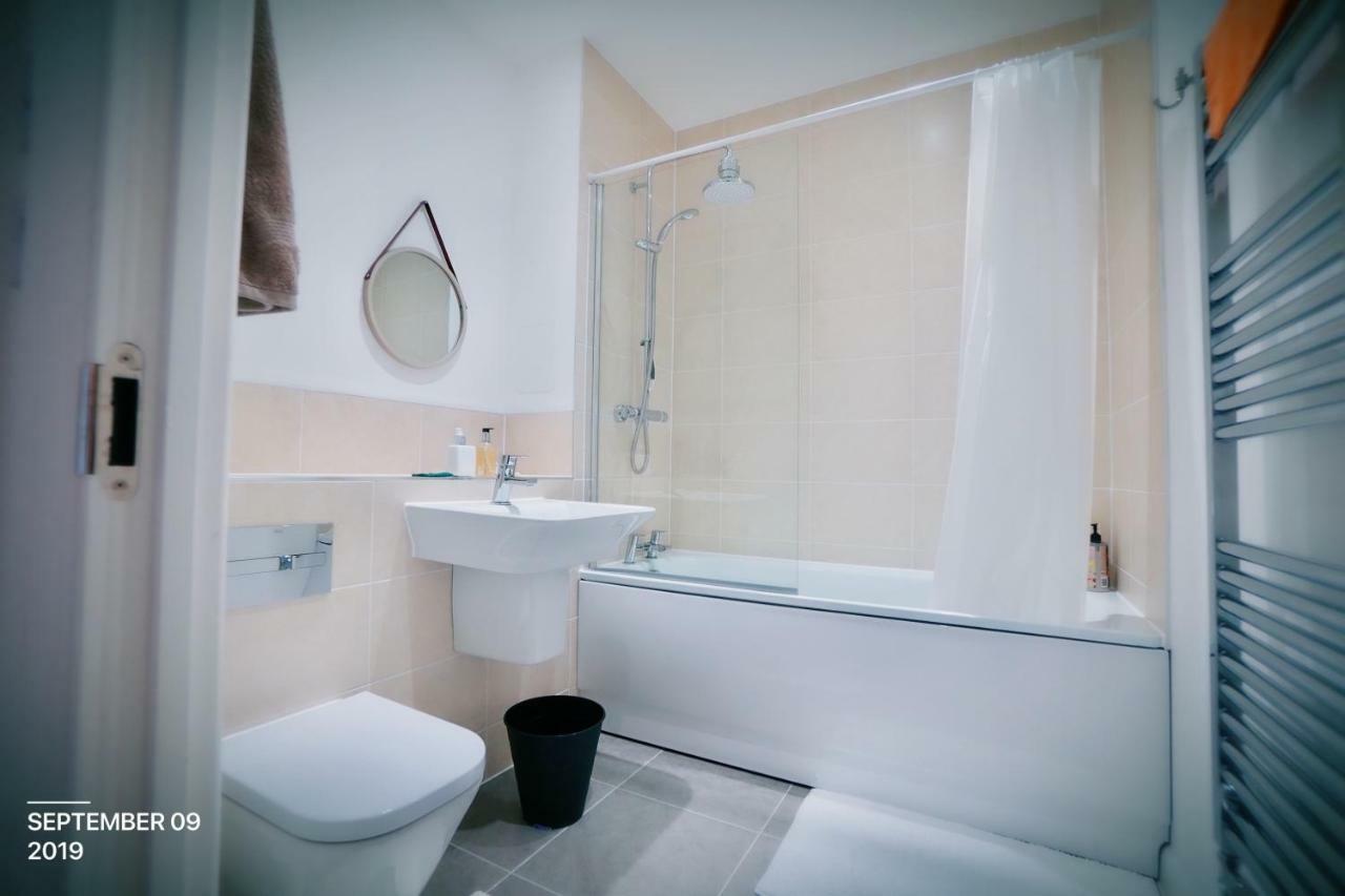 Vegetarian Cosy flat Greenhithe Bluewater Buitenkant foto